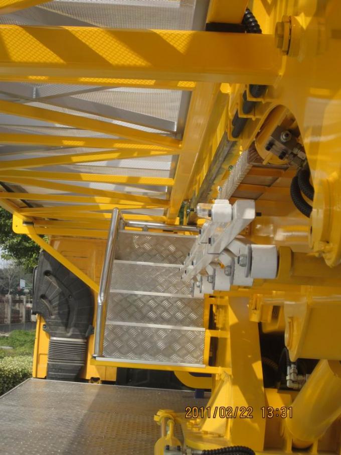 팔과 FAW 포좌를 가진 8x4 교량 검사 차량 유로 III/IV 22M